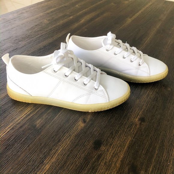 Zara Basics White Sneakers - Picture 4 of 8
